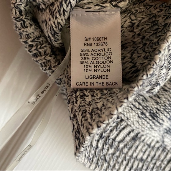 NWT - Knit Crop Top - Picture 5 of 7